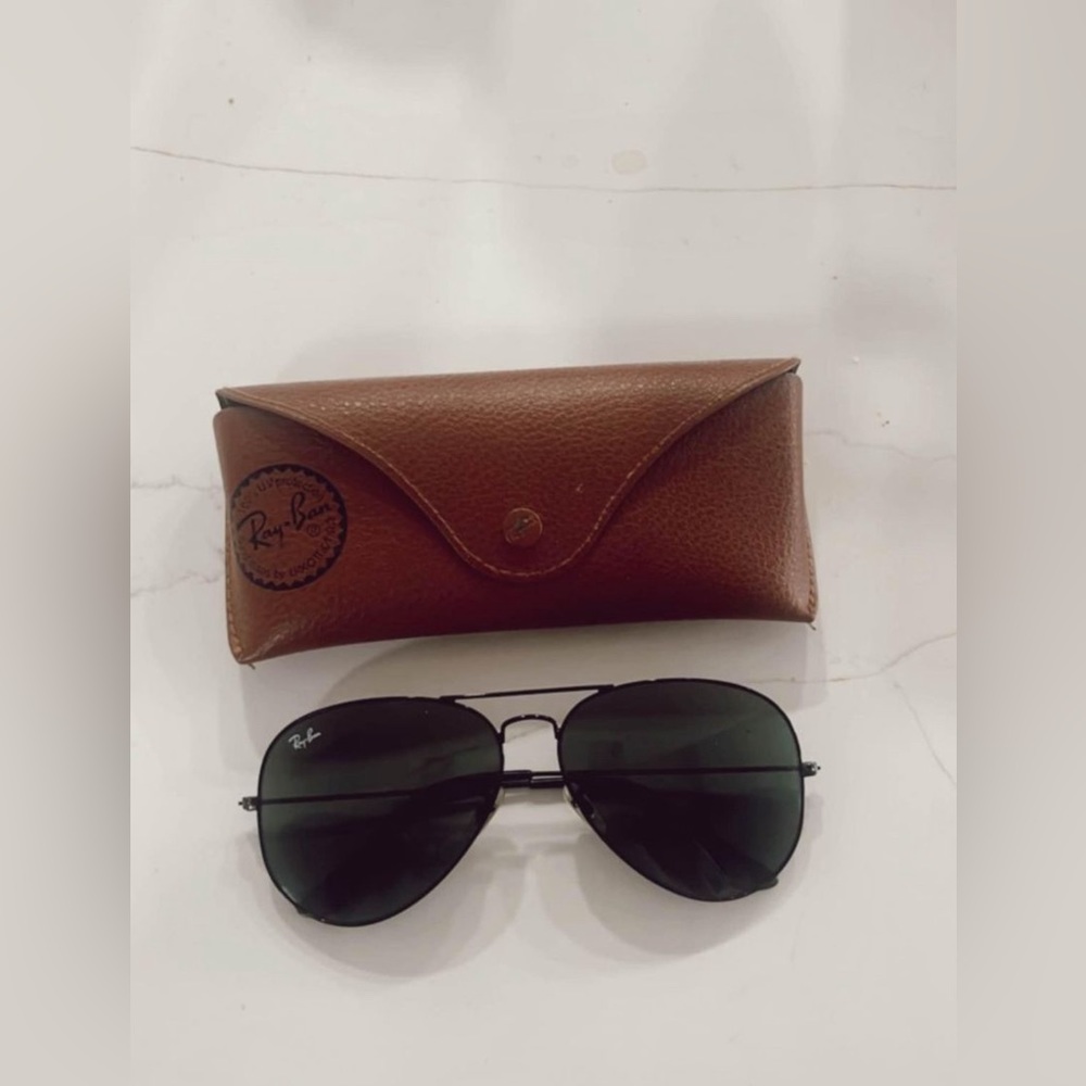 Ray-band aviator sunglasses